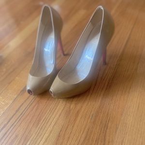 ****SALE**** Louboutins prive nude peep-toe heels size 38.5